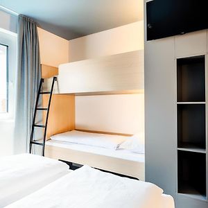 Familien-Zimmer